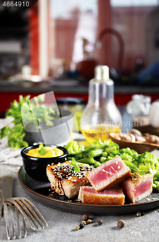 Image of tuna steak