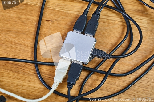 Image of Usb hubs and cables