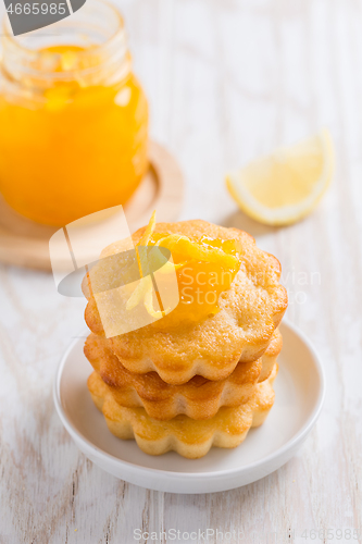 Image of Homemade lemon curd tarts 