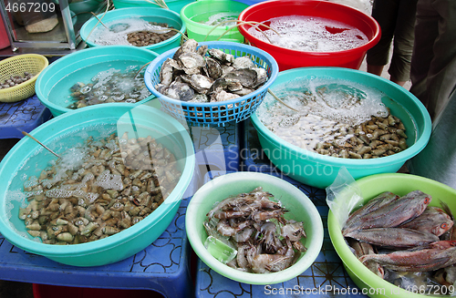 Image of Seafood in a Vietnamese street market