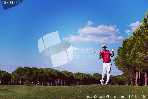 Image of golf player hitting long shot