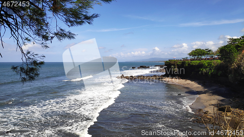 Image of Cliff of Tanah Lot temple in Bali