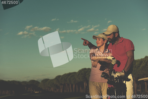 Image of portrait of couple on golf course