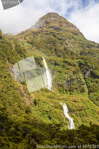 Image of Fiordland National Park New Zealand