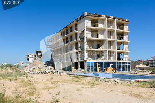 Image of Illegal construction on the coastal side, demolition of the hotel complex