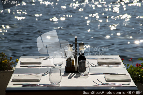 Image of Shoreside table setting