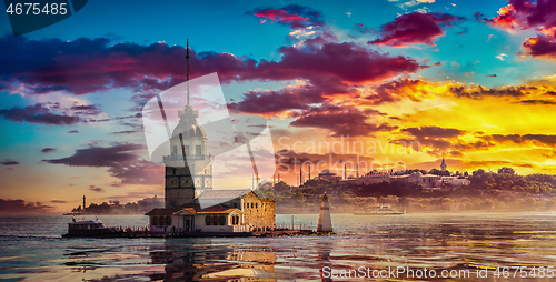 Image of Maiden\'s Tower in Istanbul