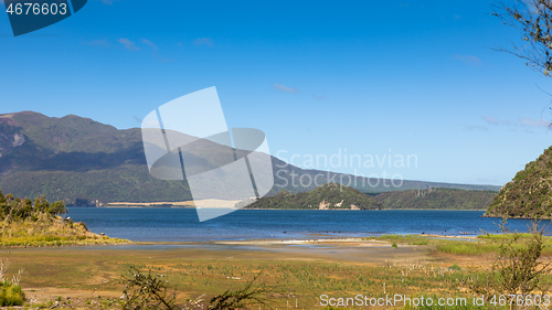 Image of Lake Rotomakariri New Zealand