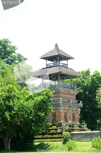 Image of Guard house on the side of Pura Taman Ayun 