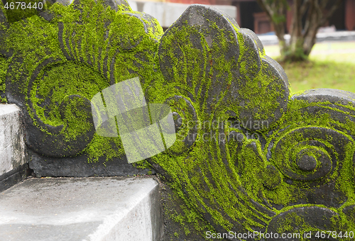 Image of Dragon-shaped handrail in Hue Imperial Palace