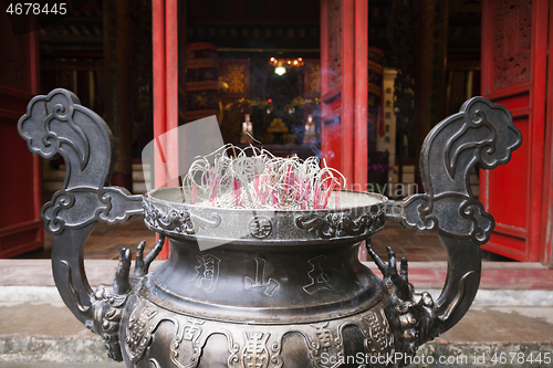 Image of Incence burner in Ngoc Son temple, Hanoi