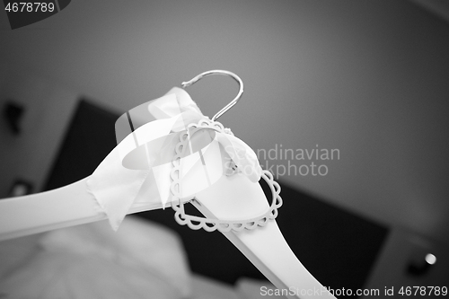 Image of Romantic Cloth Hanger