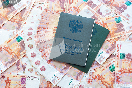 Image of The five thousandth Russian rubles bear two certificates of secondary complete general education