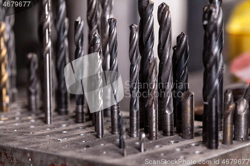 Image of Big set of metal drills of different sizes.