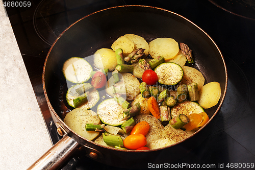 Image of Colourful mediterranean vegetable pan  