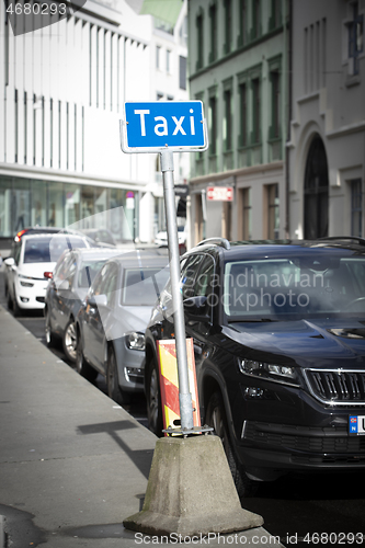 Image of Taxi Sign