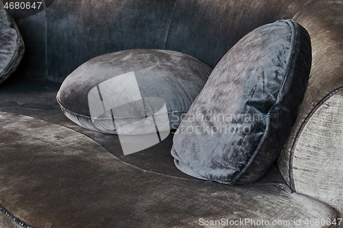 Image of Couch with pillows