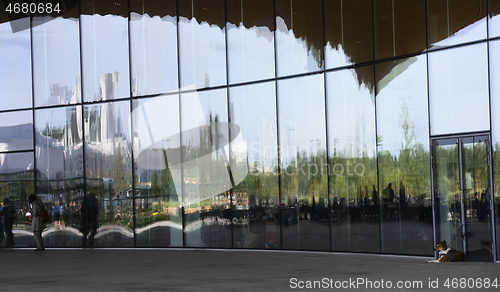 Image of glass facade of the building of Central Library Oodi in Helsinki