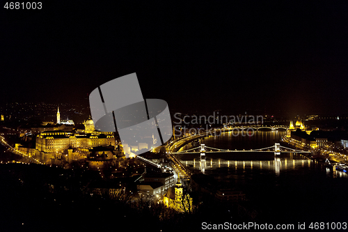 Image of Buda Castle in Budapest illuminated at night