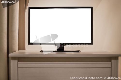 Image of TV in a linving room, blank screen