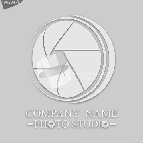 Image of logo for photos in a light style