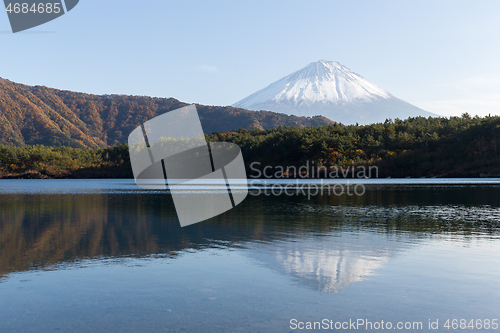 Image of Mount Fuji and Lake saiko
