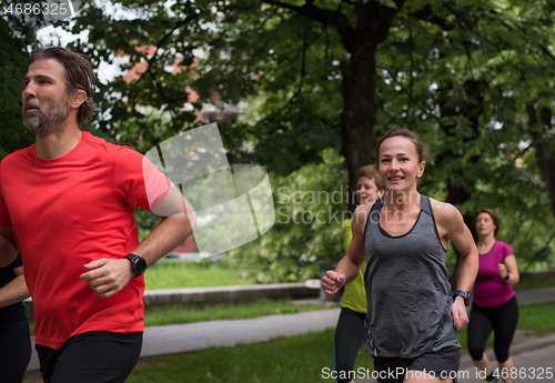 Image of runners team on morning training