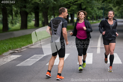 Image of runners team on morning training