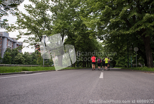 Image of runners team on morning training