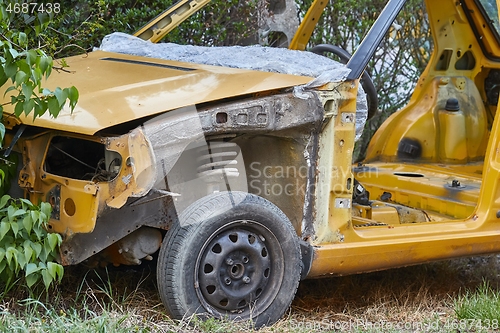 Image of Car Wreck with missing parts