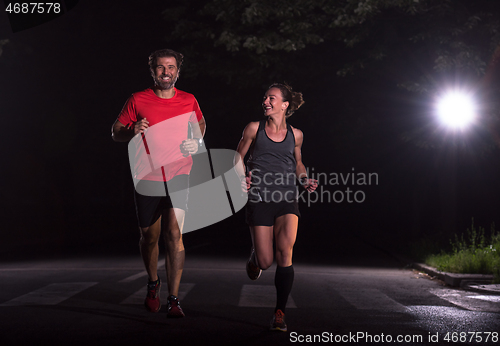 Image of runners team on the night training