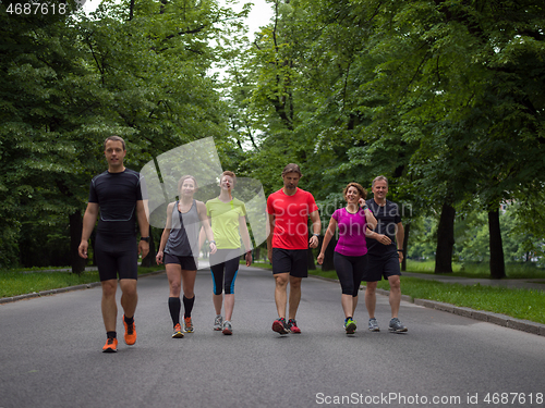 Image of runners team on morning training