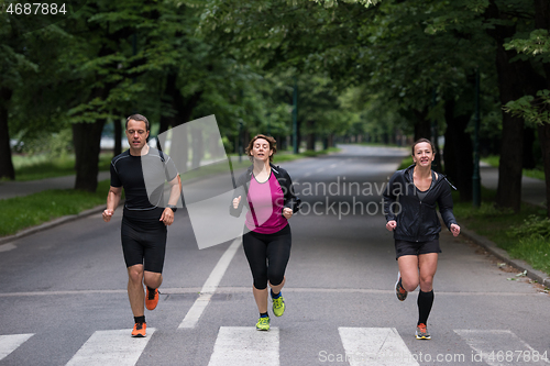 Image of runners team on morning training