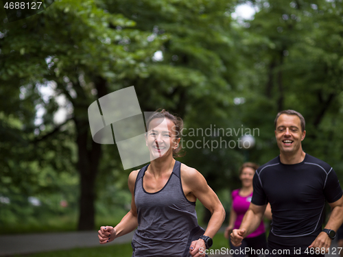 Image of runners team on morning training