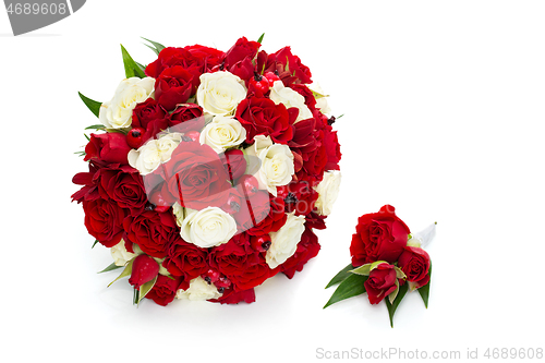 Image of bridal bouquet with red and white roses