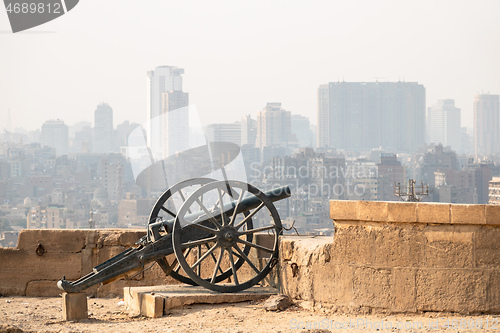 Image of old cannon at the Muhammad Ali mosque