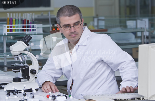 Image of Researcher at his workplace