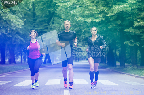 Image of runners team on morning training