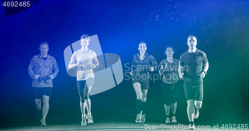 Image of runners team on the night training