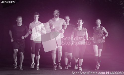 Image of runners team on the night training