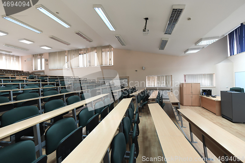 Image of empty classroom