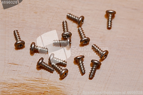 Image of Screws on a table