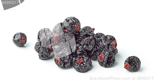 Image of dried blackcurrant berries