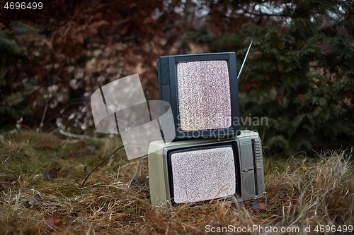 Image of TV no signal in grass