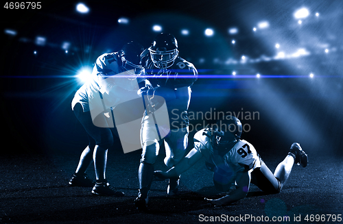 Image of American football players in action