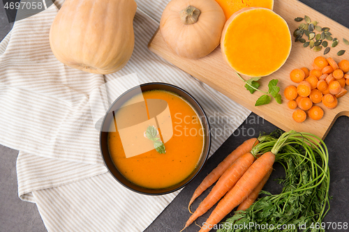 Image of close up of vegetable pumpkin cream soup in bowl