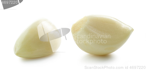 Image of two garlic cloves