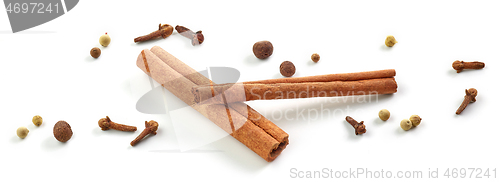 Image of cinnamon sticks and spices