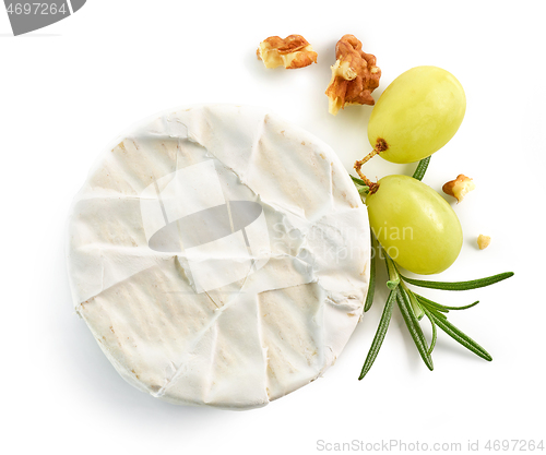 Image of fresh whole brie cheese