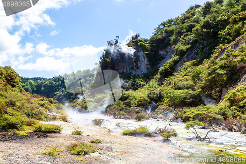 Image of volcanic activities at waimangu